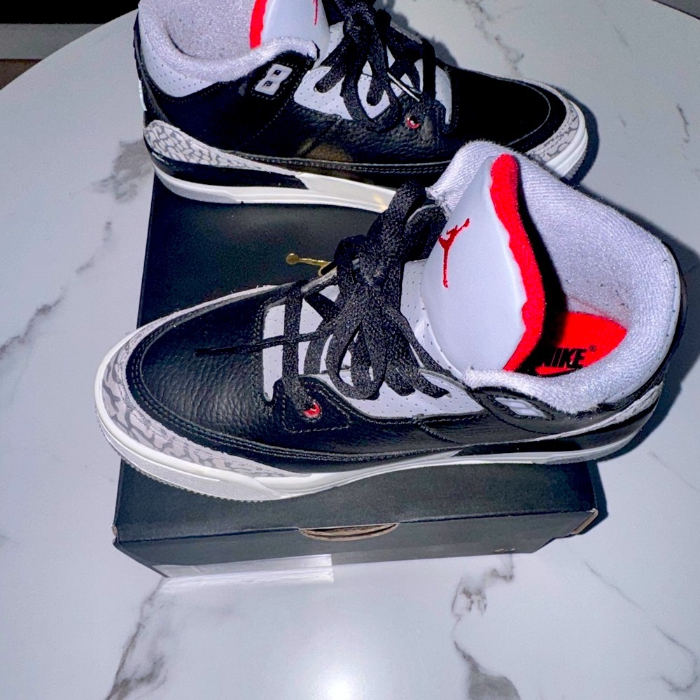 Kids Jordan 3